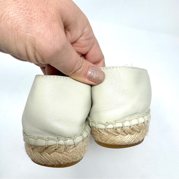 CHANEL Women's Black and Cream CC Logo Espadrilles Lambskin Leather - Picture 10 of 16